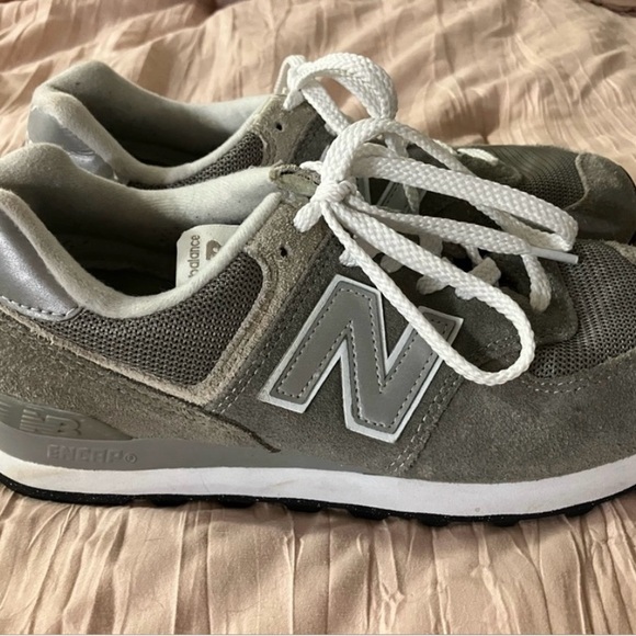 New Balance' Grey Sneakers 
Size: 7.5 - Picture 2 of 5